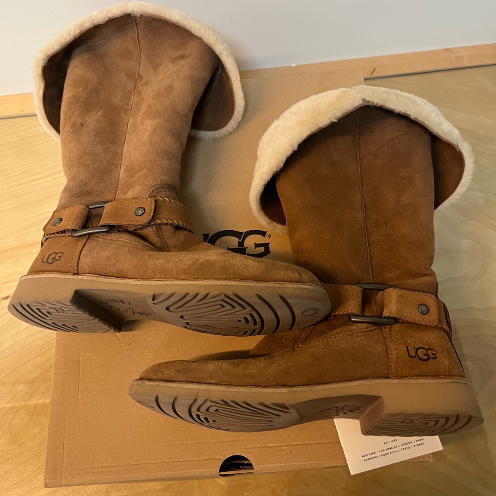 Ugg Braiden boot